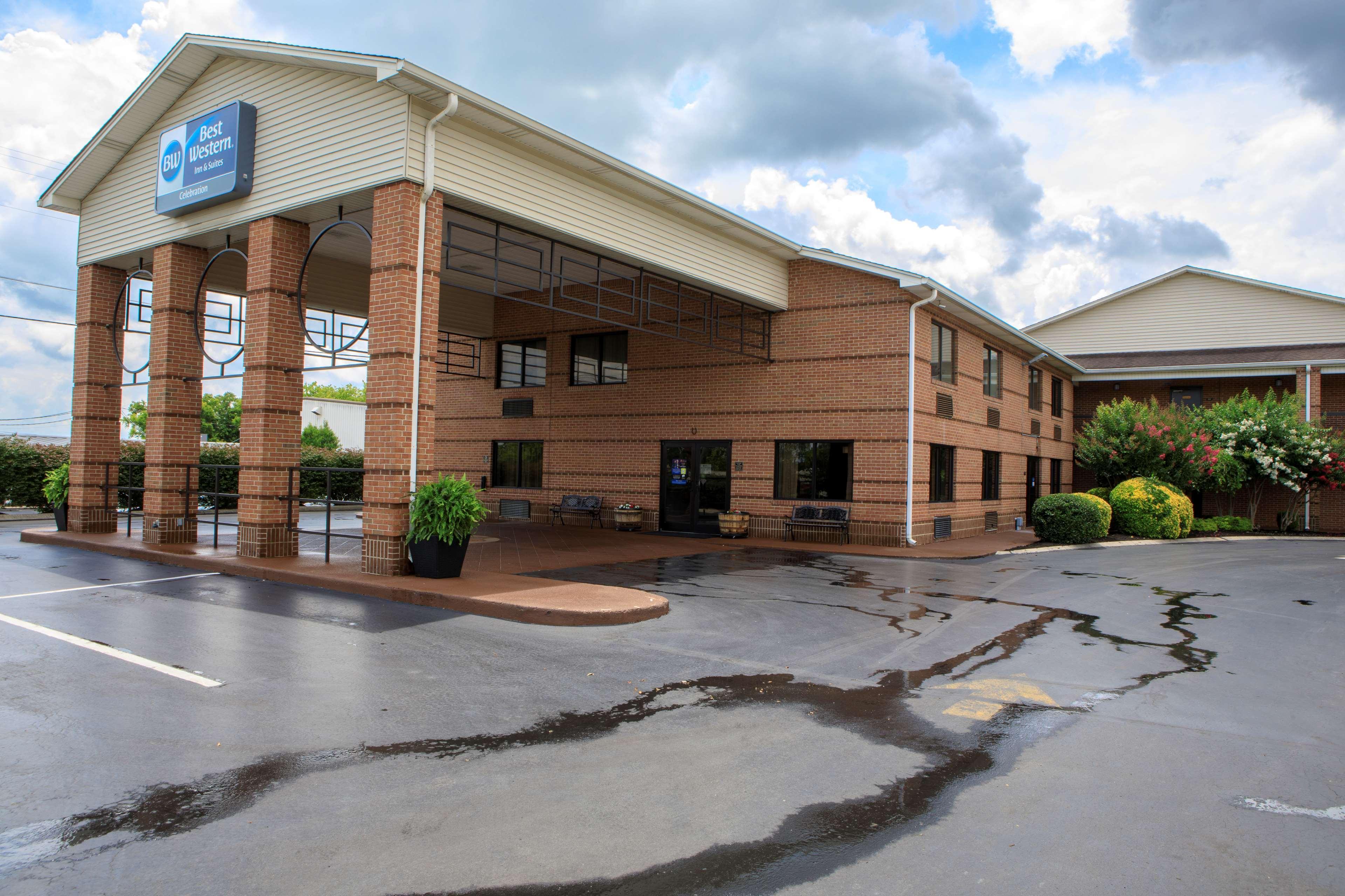 Best Western Shelbyville Inn And Suites Celebration Inn Exterior foto