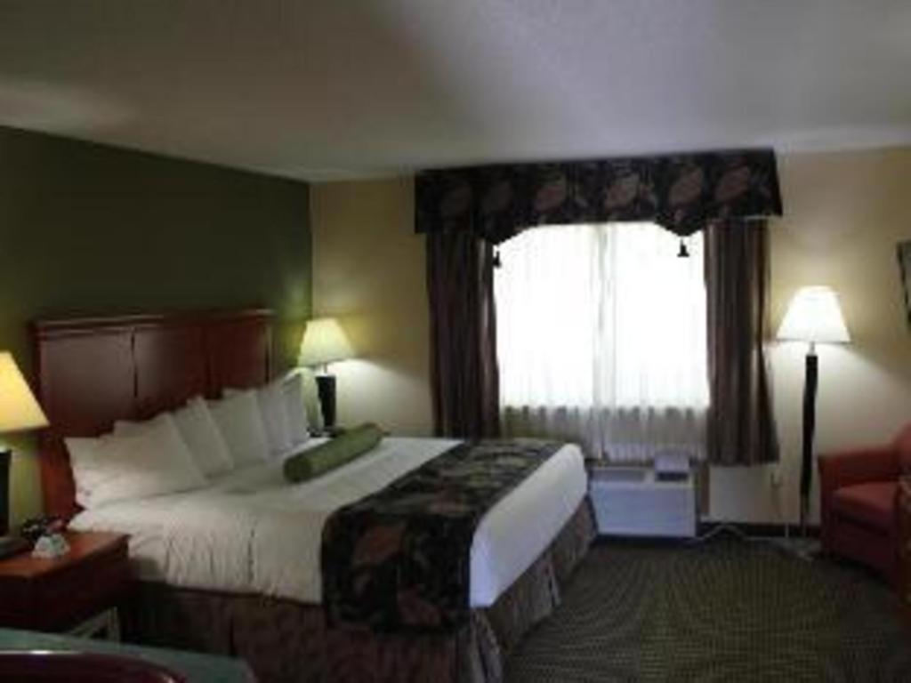 Best Western Shelbyville Inn And Suites Celebration Inn Exterior foto