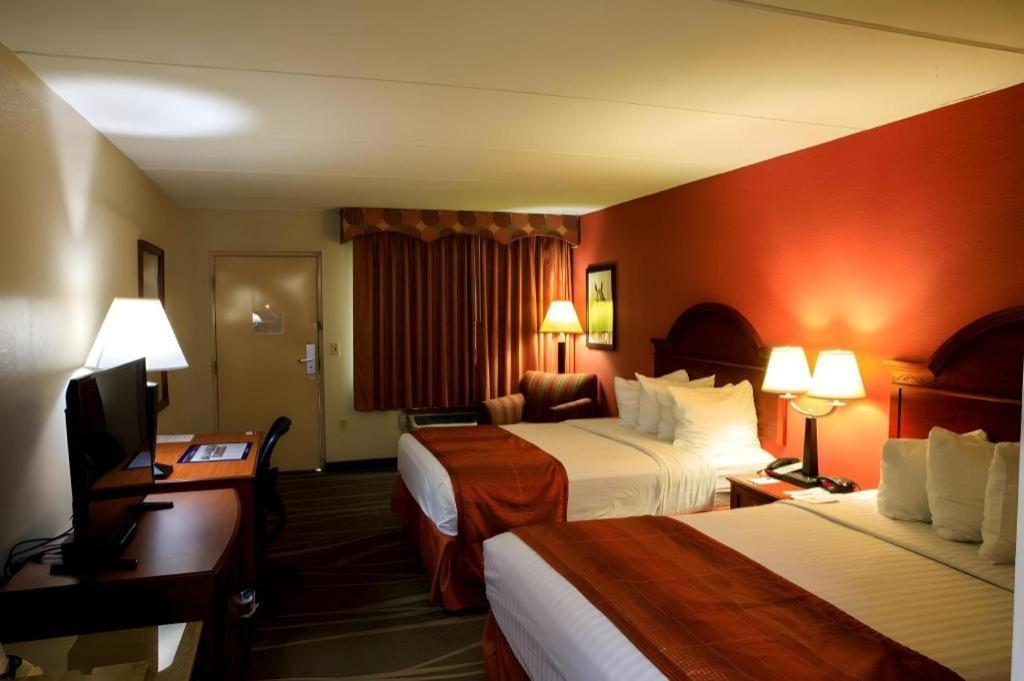 Best Western Shelbyville Inn And Suites Celebration Inn Exterior foto